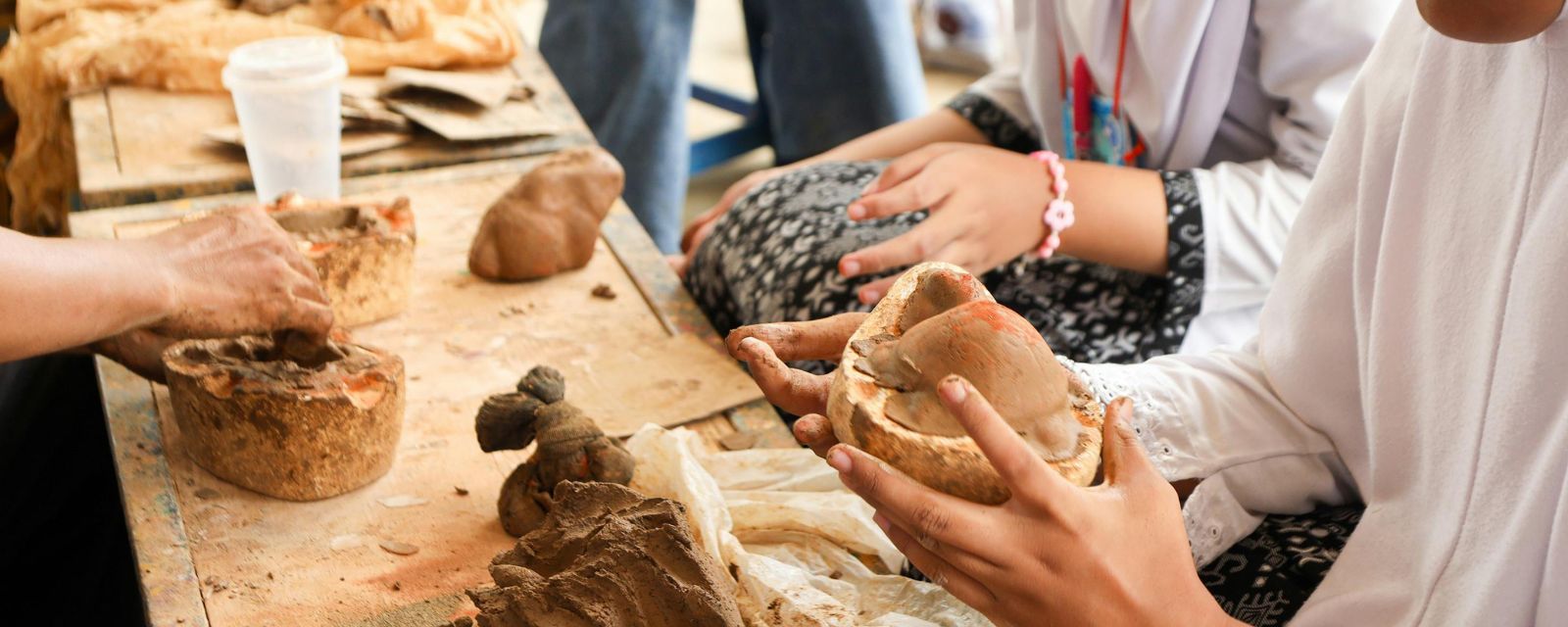 Workshop d'arte: dare forma all'argilla