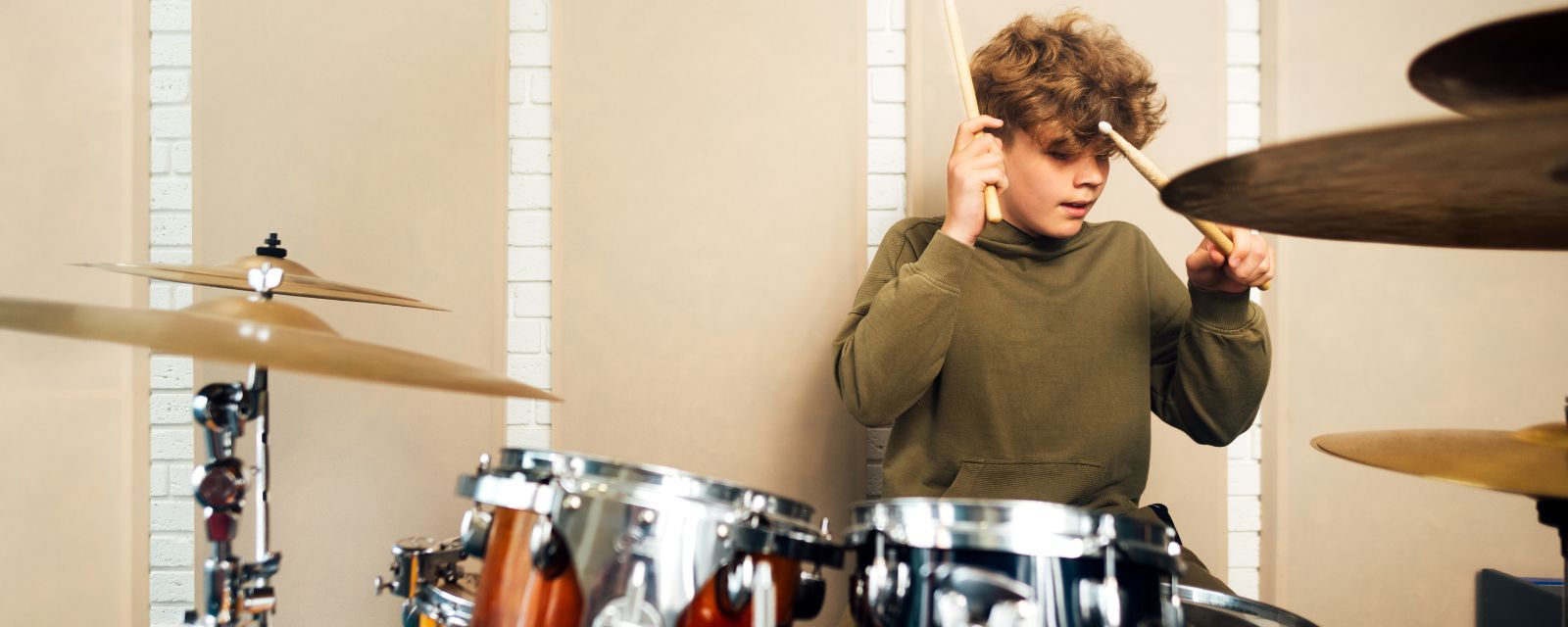 Corsi di batteria: scopri il ritmo 