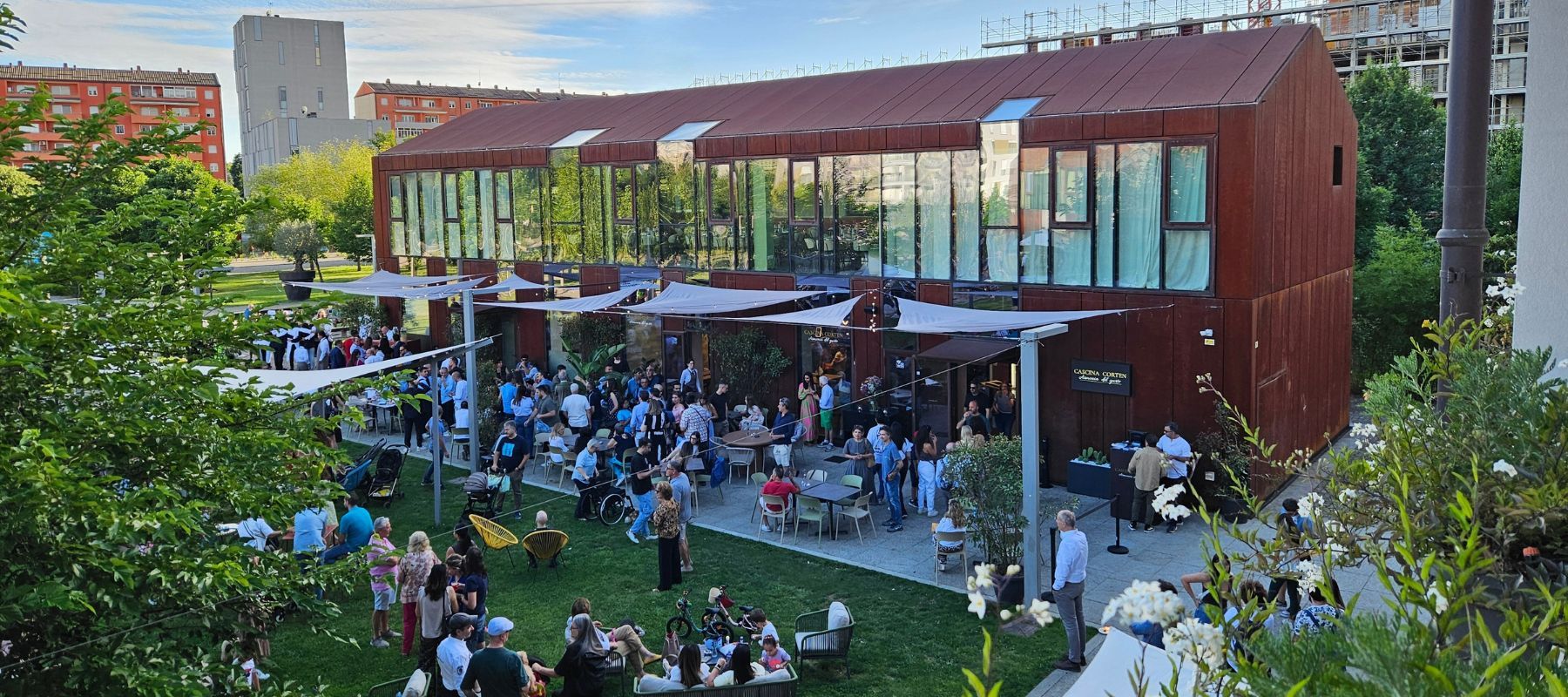 Cascina Corten: il nuovo locale nell'aia di Cascina SPAZIOVIVO